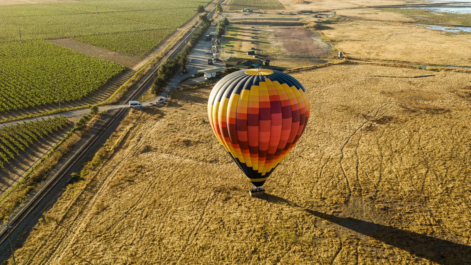 Where Do Hot Air Balloons Land? We Photographed an Entire Sonoma Flight